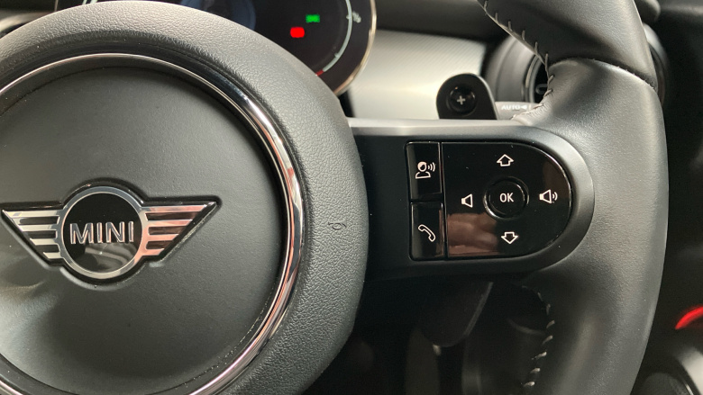 MINI Convertible 2.0 Cooper S Exclusive 2dr Auto [Comfort Pack] Petrol Convertible